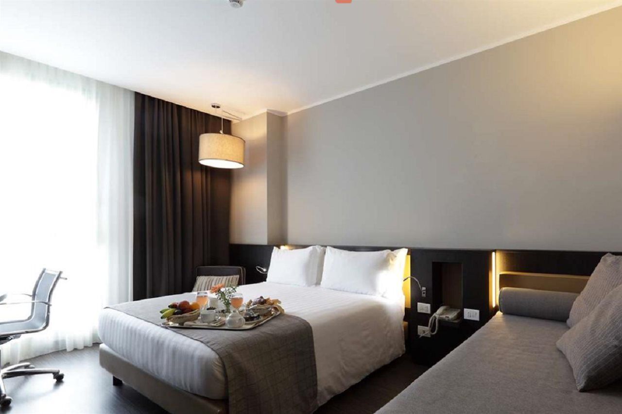 Best Western Premier Chc Airport Genoa Exterior photo